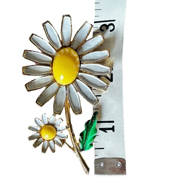 Vintage Albert Weiss Yellow & White Daisy Enamel Gold Tone Brooch Pin 3 Inches F - Picture 4 of 7